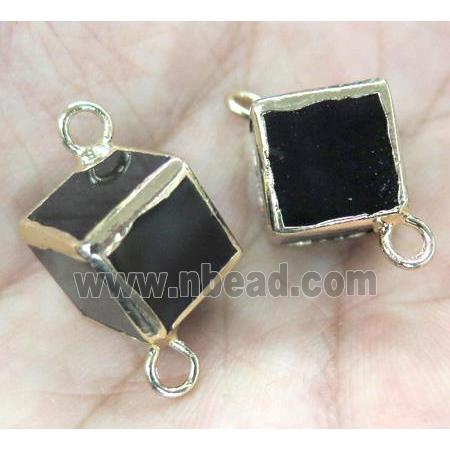 black onyx connector, cube