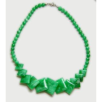 Green Jade Necklace, square, 16"