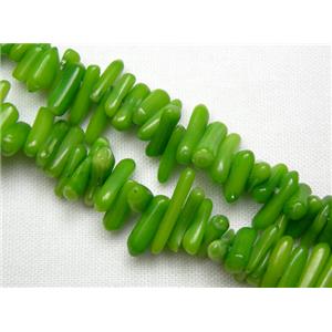 chip coral beads, dyed, green, approx 4-12mm, 16 inch