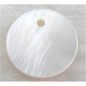 freshwater shell pendant, flat-round, white, 15mm dia