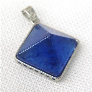 blue watermelon quartz pyramid pendant, approx 20mm