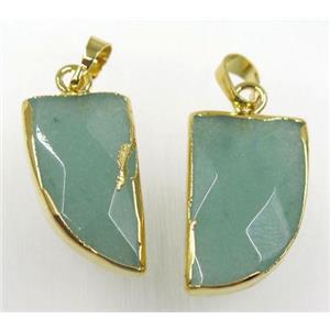 green aventurine horn pendants, gold plated, approx 15-25mm