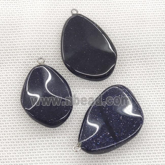 Blue Sandstone Teardrop Pendant Twist