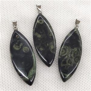 Natural Kambaba Jasper Leaf Pendant Green, approx 20-50mm