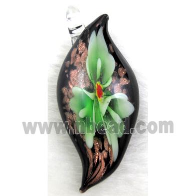 murano style glass lampwork pendant with goldsand, leaf, green flower